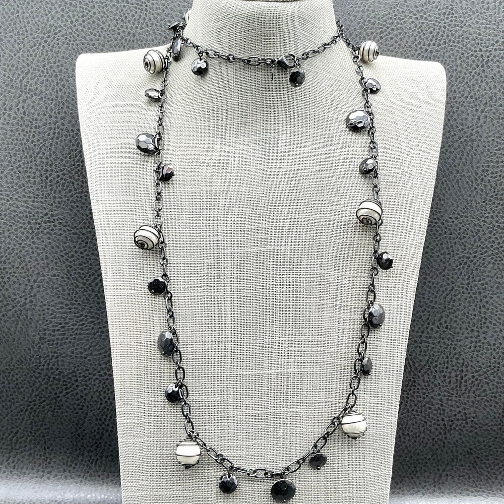 Premier Designs Necklace Long Station Gunmetal Disc Charms Black White Beads 28"